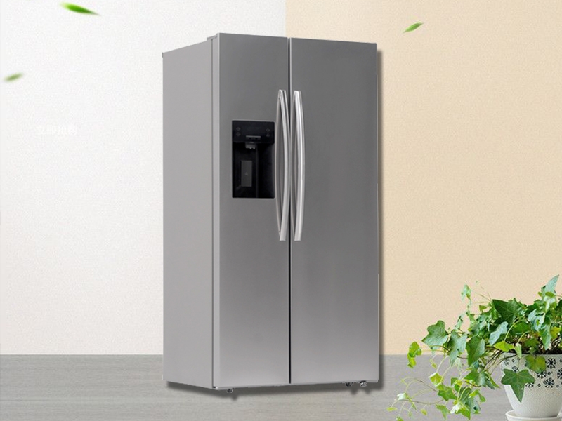 Side by side with ice maker